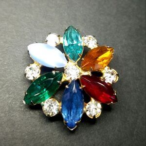 Vintage Julianna Style Cranberry Floral Rhinestone Cluster Multicolor Brooch